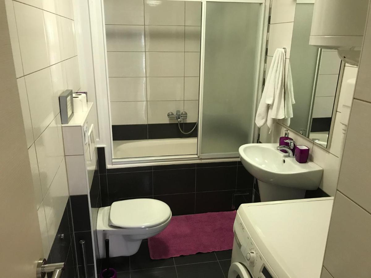 Отель Studio Apartman Сплит Экстерьер фото